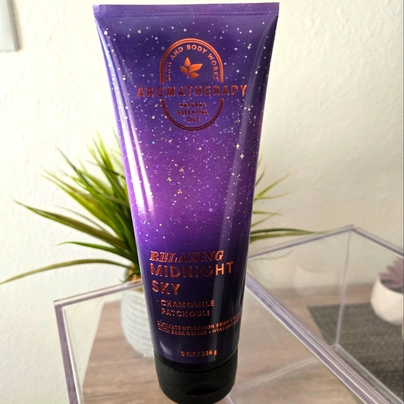 Midnight Sky Bath & Body Aromatherapy • Rare HTF Item • - Picture 1 of 5
